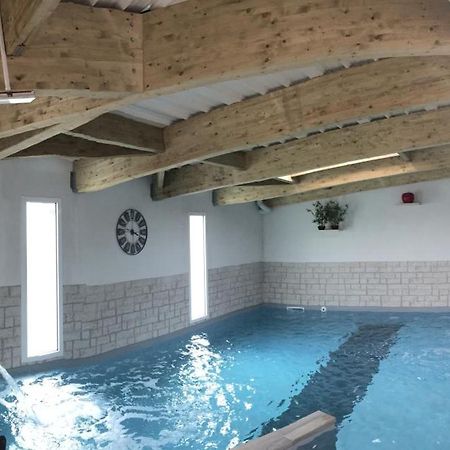 Hotel Calme Des Pins & Spa لي سابلِ دولونْ المظهر الخارجي الصورة