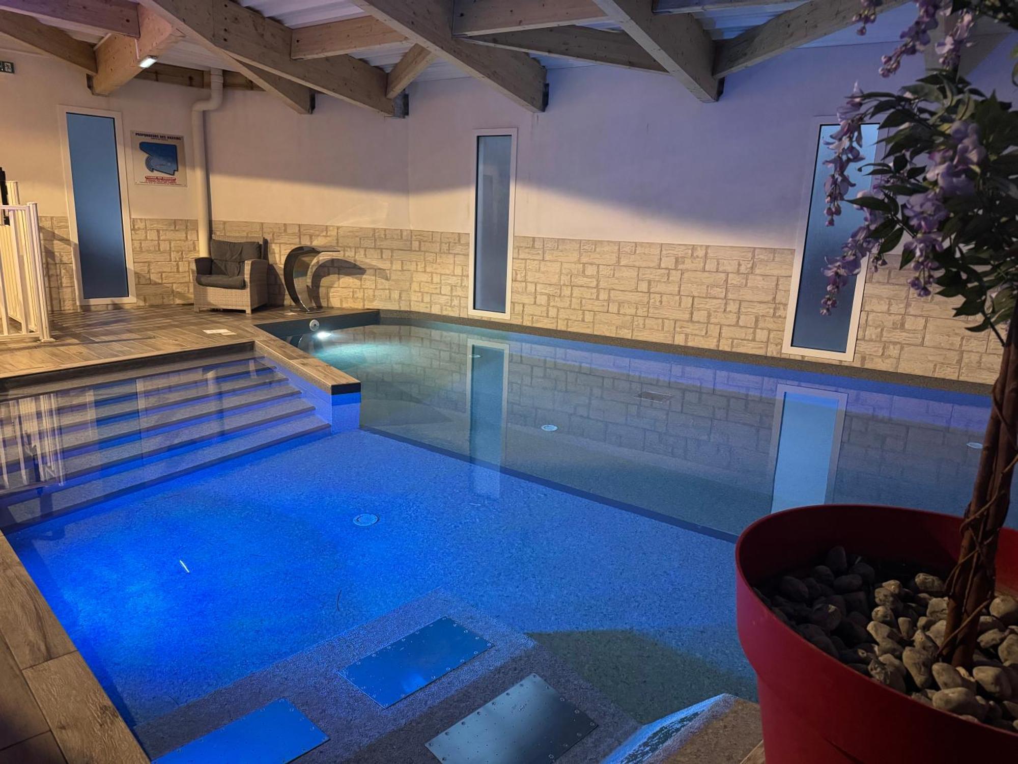 Hotel Calme Des Pins & Spa لي سابلِ دولونْ المظهر الخارجي الصورة