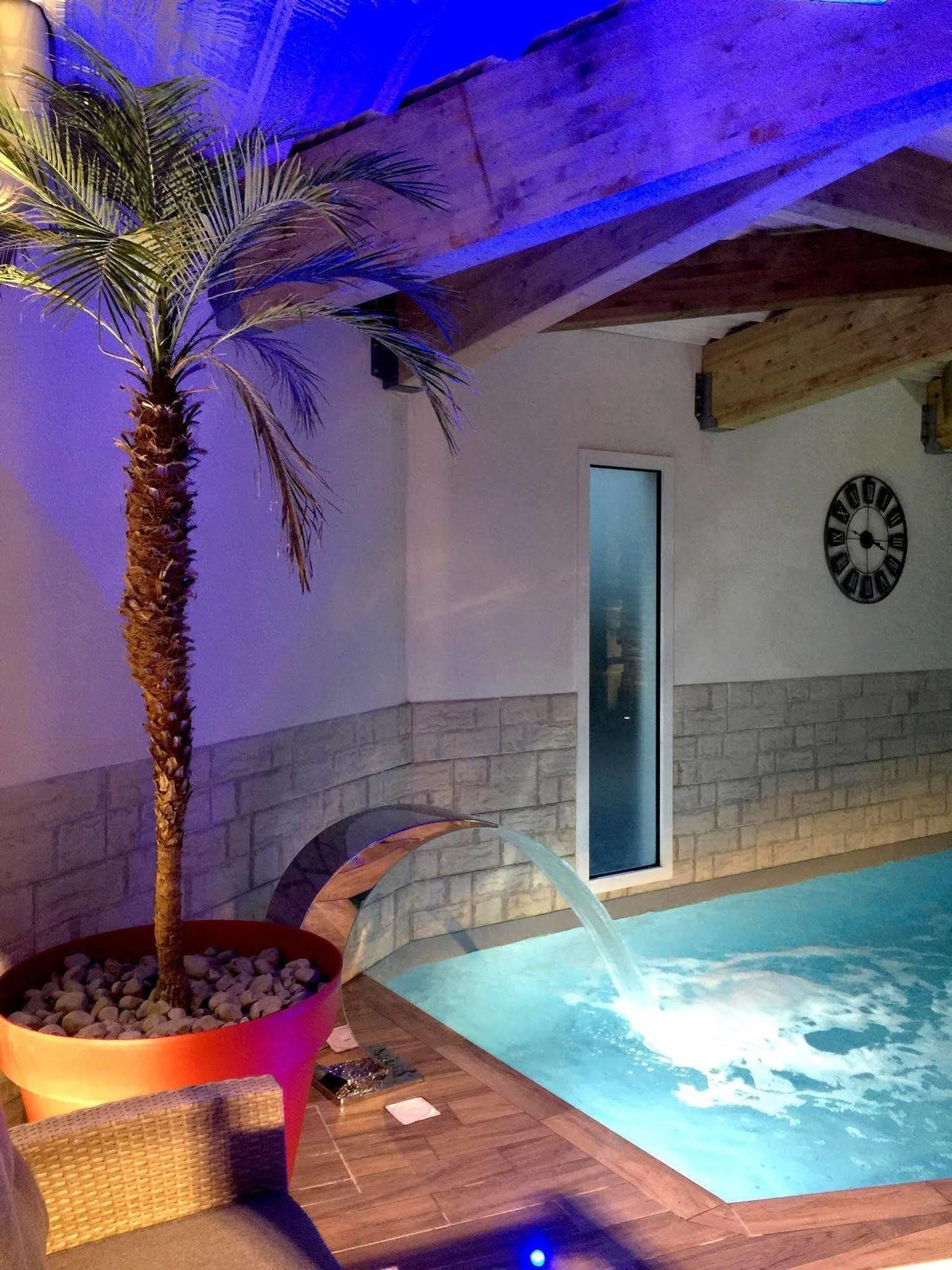 Hotel Calme Des Pins & Spa لي سابلِ دولونْ المظهر الخارجي الصورة